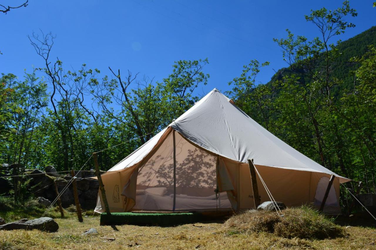 Hardanger Basecamp Hostel Osa Exterior photo