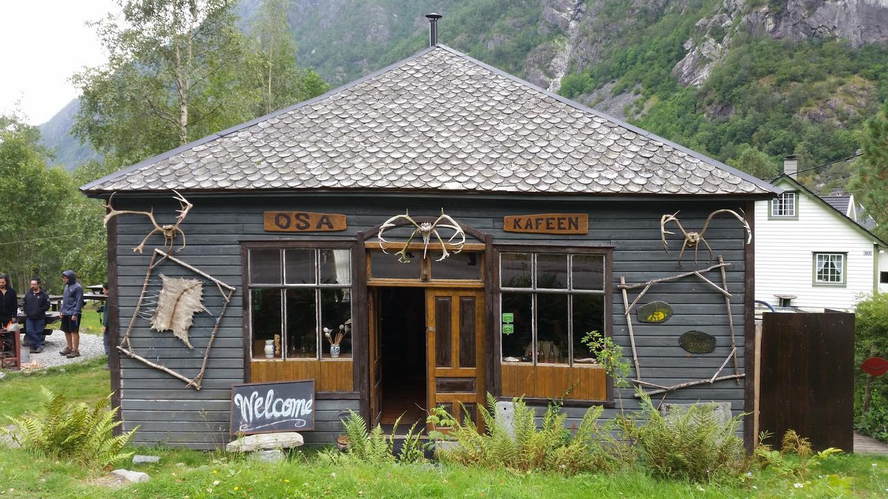 Hardanger Basecamp Hostel Osa Exterior photo