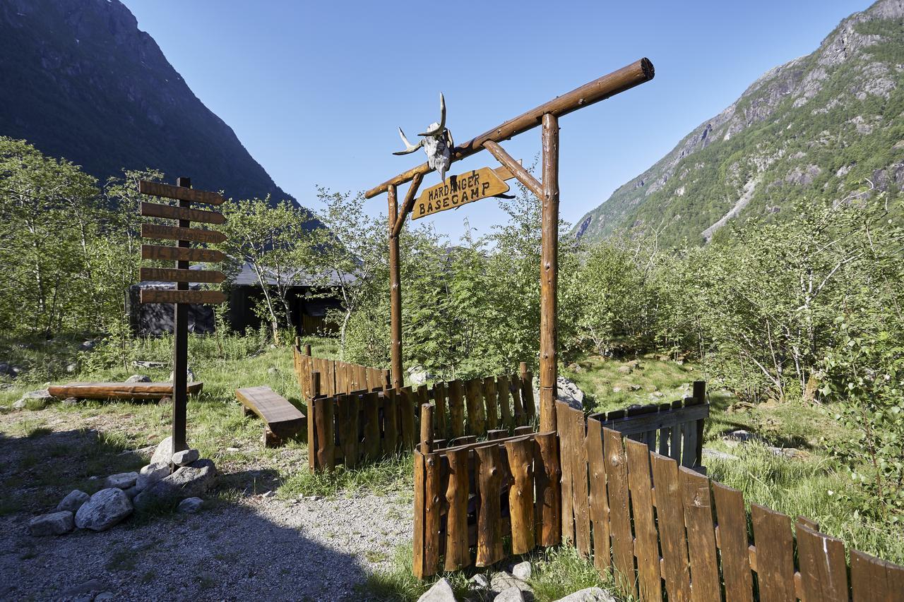 Hardanger Basecamp Hostel Osa Exterior photo